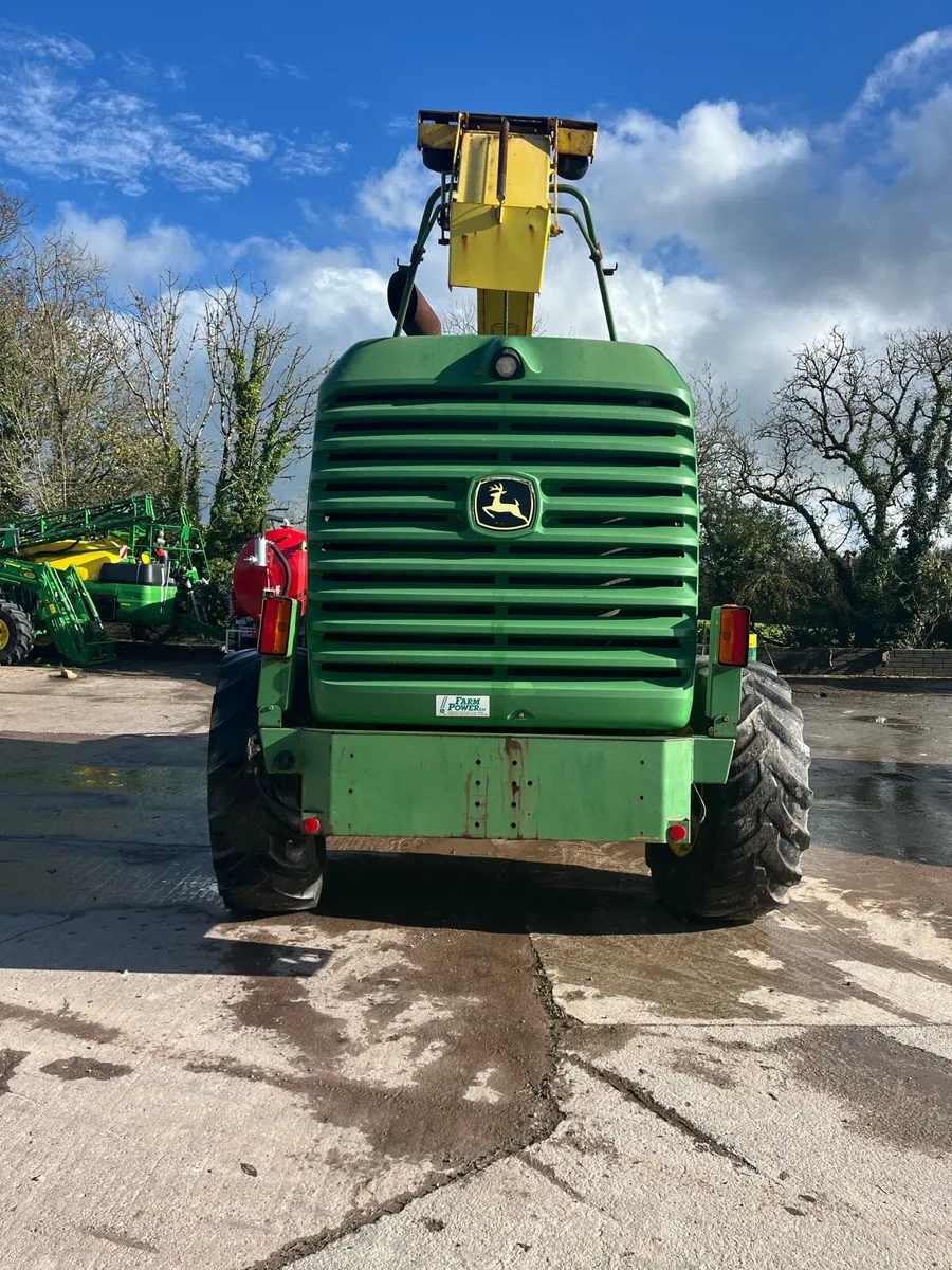 John Deere 7500 SPFH - Image 4