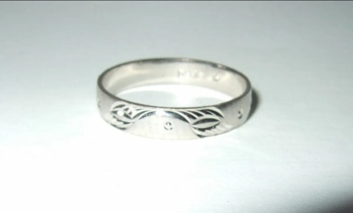 Vintage Hallmarked Silver Wedding Ring - Image 3
