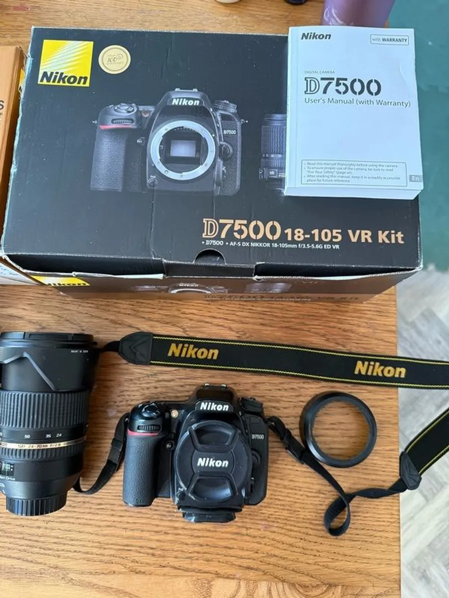 Nikon D7500 kit with extra lenses - Image 2