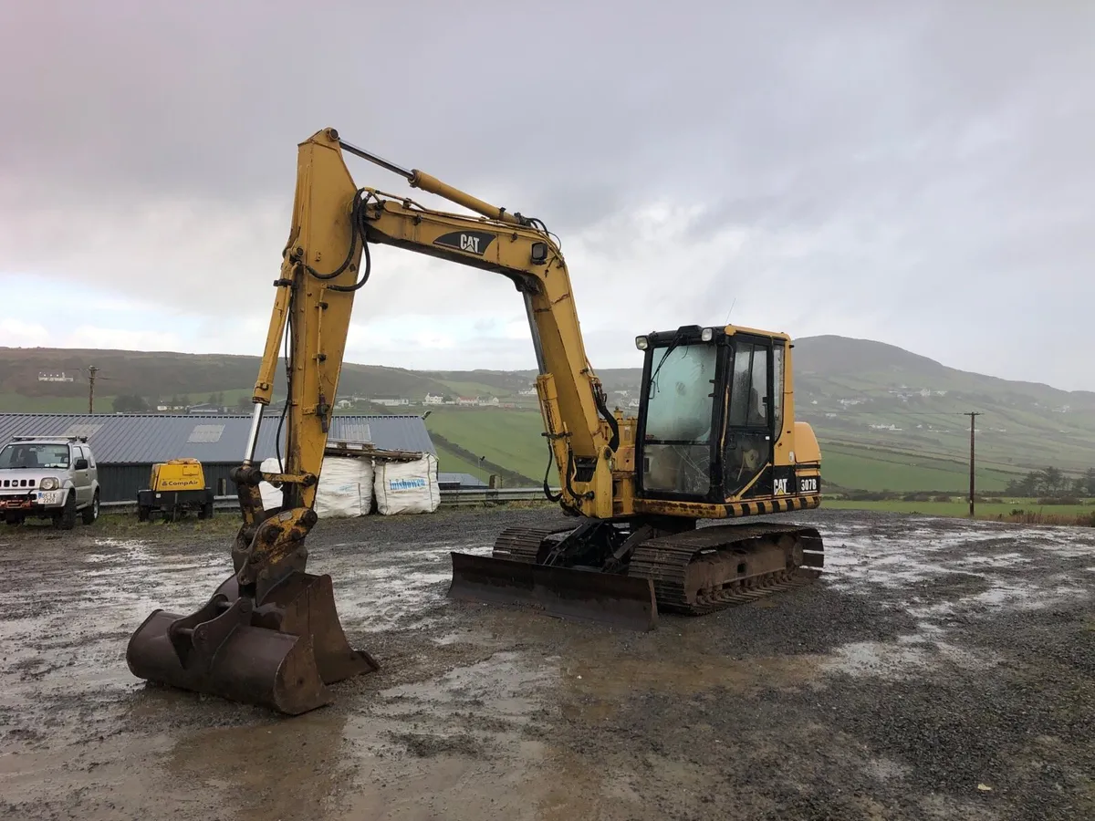 Caterpillar 307b - Image 1