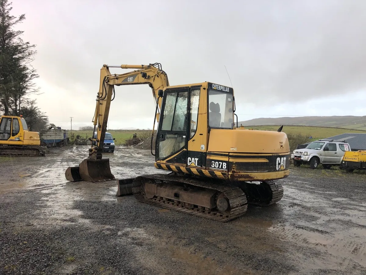 Caterpillar 307b - Image 3