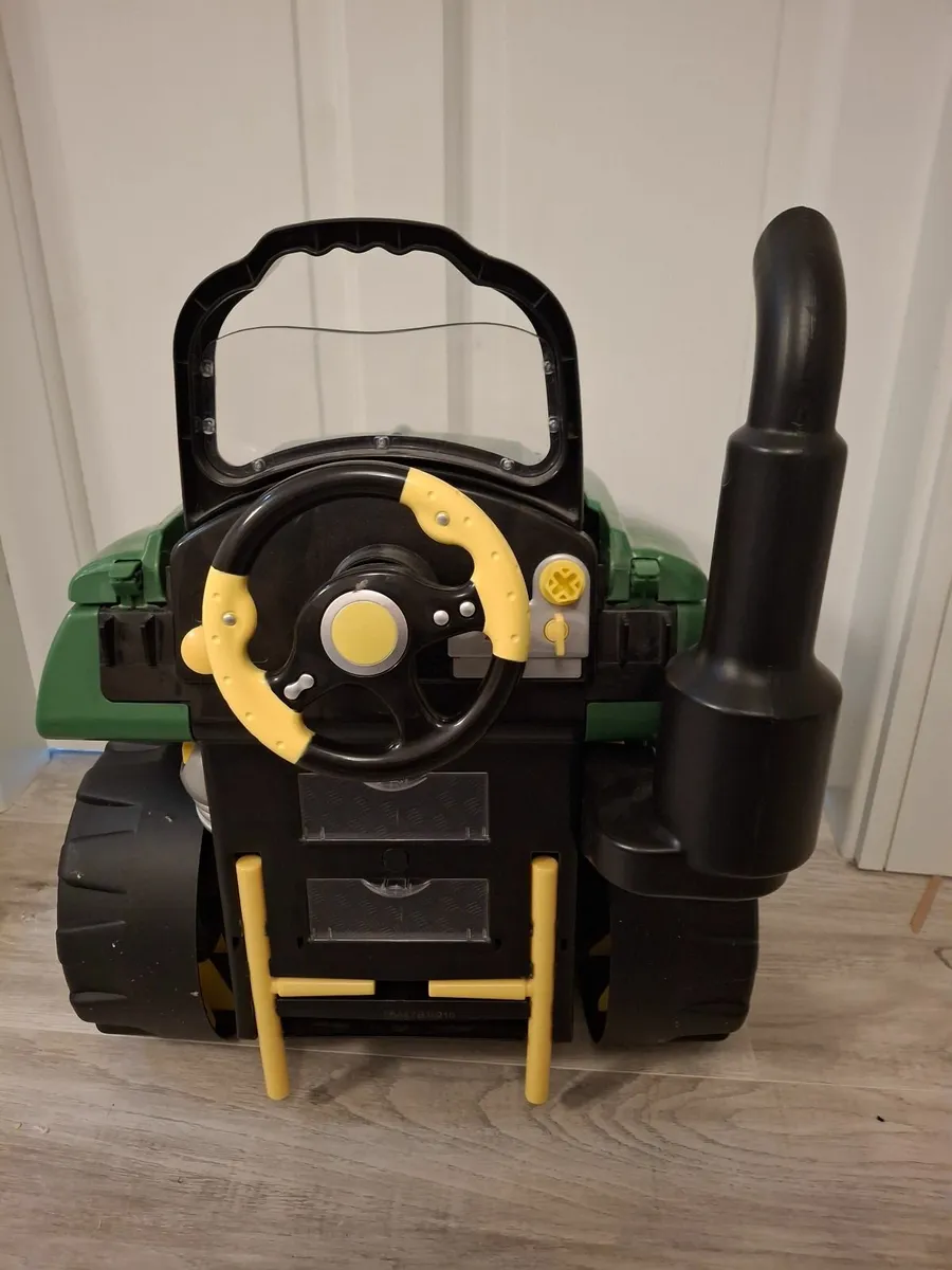 John deere tractor engine - Image 2