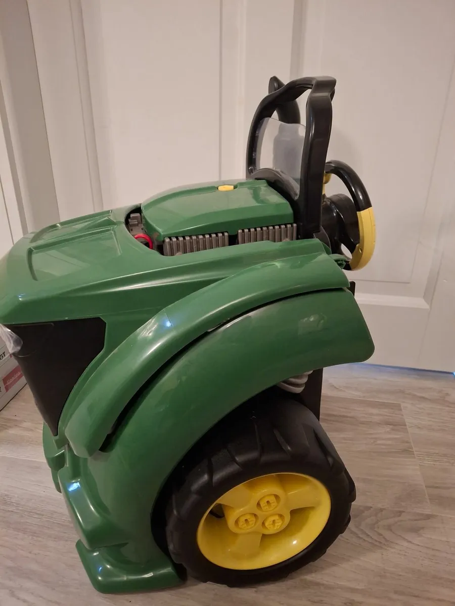 John deere tractor engine - Image 3