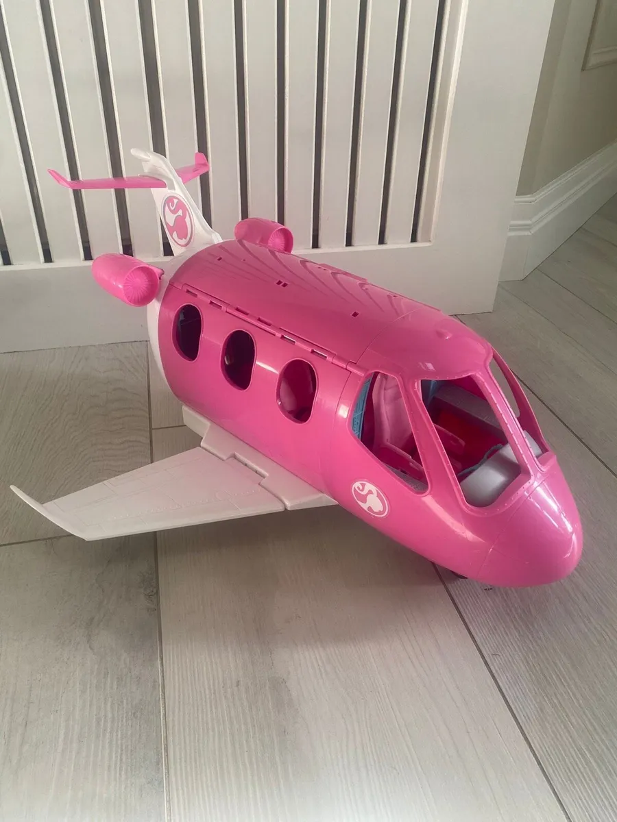 Barbie airplane - Image 1