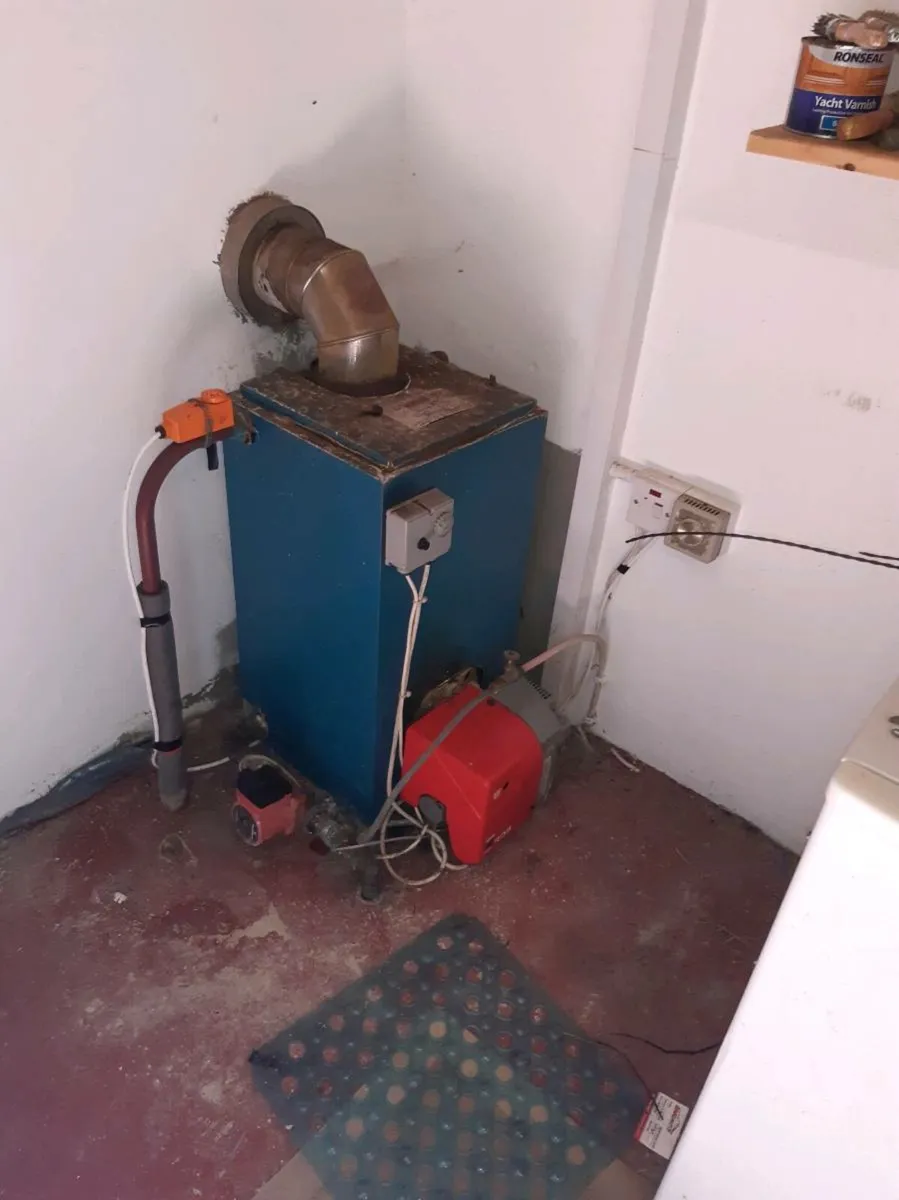 Oil boiler - Image 3