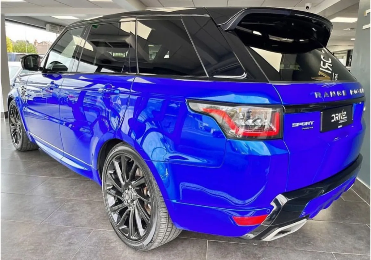 Range Rover Sport HSE Dynamic 2019 SVR Blue - Image 3