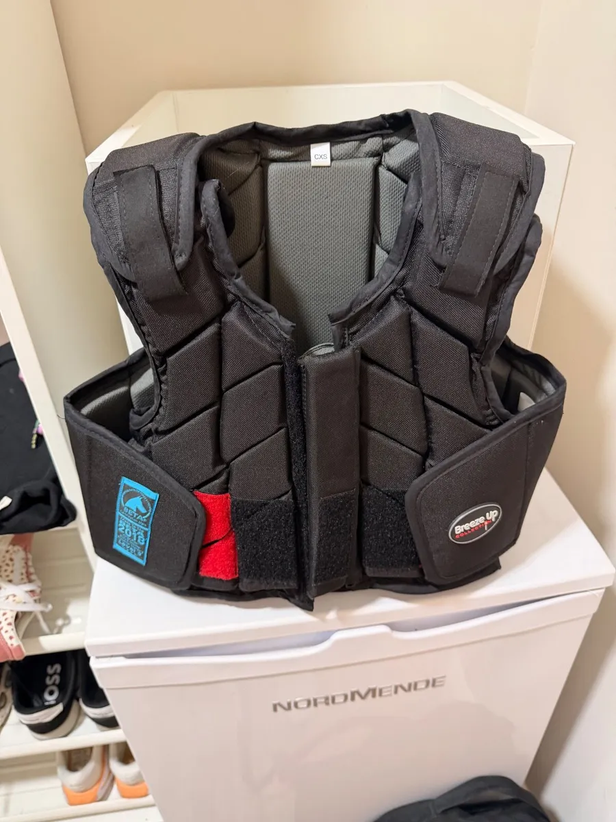 Kids horse riding equipment - Image 2