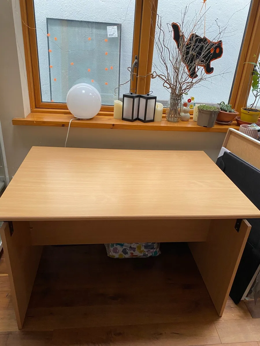 Desk - Image 1