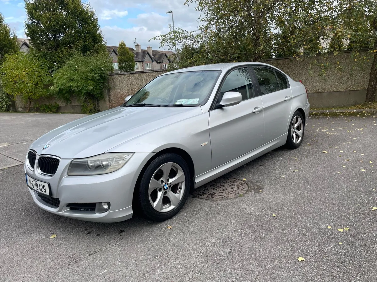 BMW 320d 2011 NEW NCT LOW MILES - Image 2
