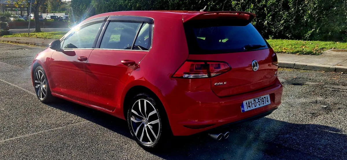 ​✨ LOW MILEAGE! VW Golf Highline 1.4 Petrol DSG - Image 3