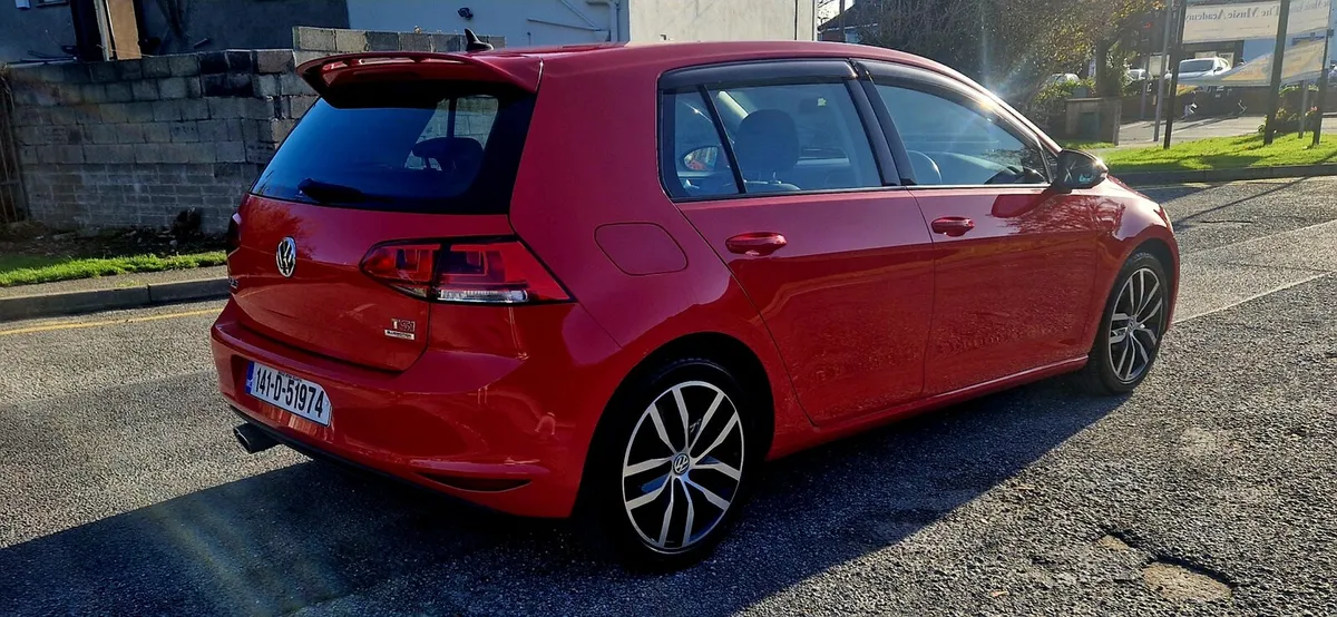 ​✨ LOW MILEAGE! VW Golf Highline 1.4 Petrol DSG - Image 4