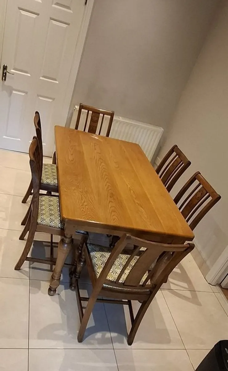 Kitchen Dining Table & Chairs - Image 2