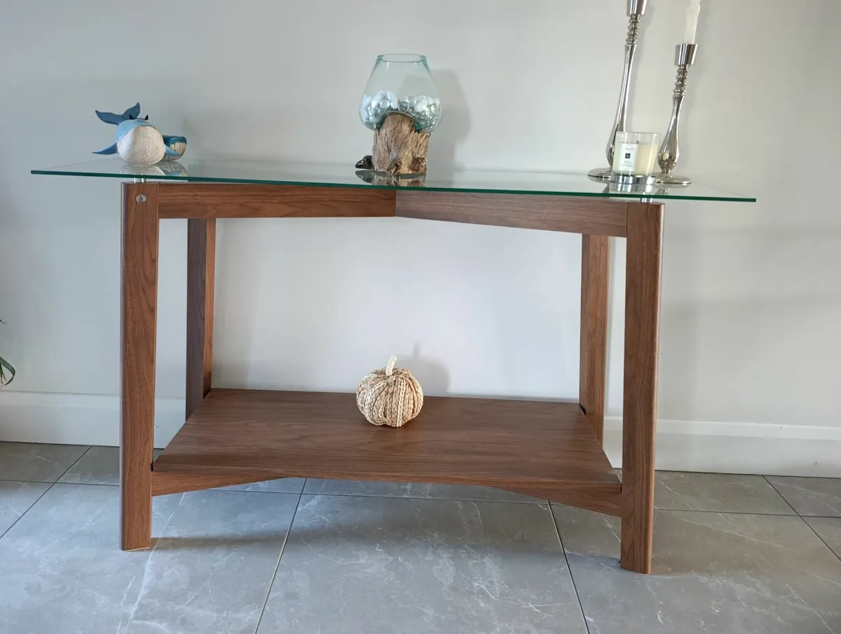 Console Table - Image 2