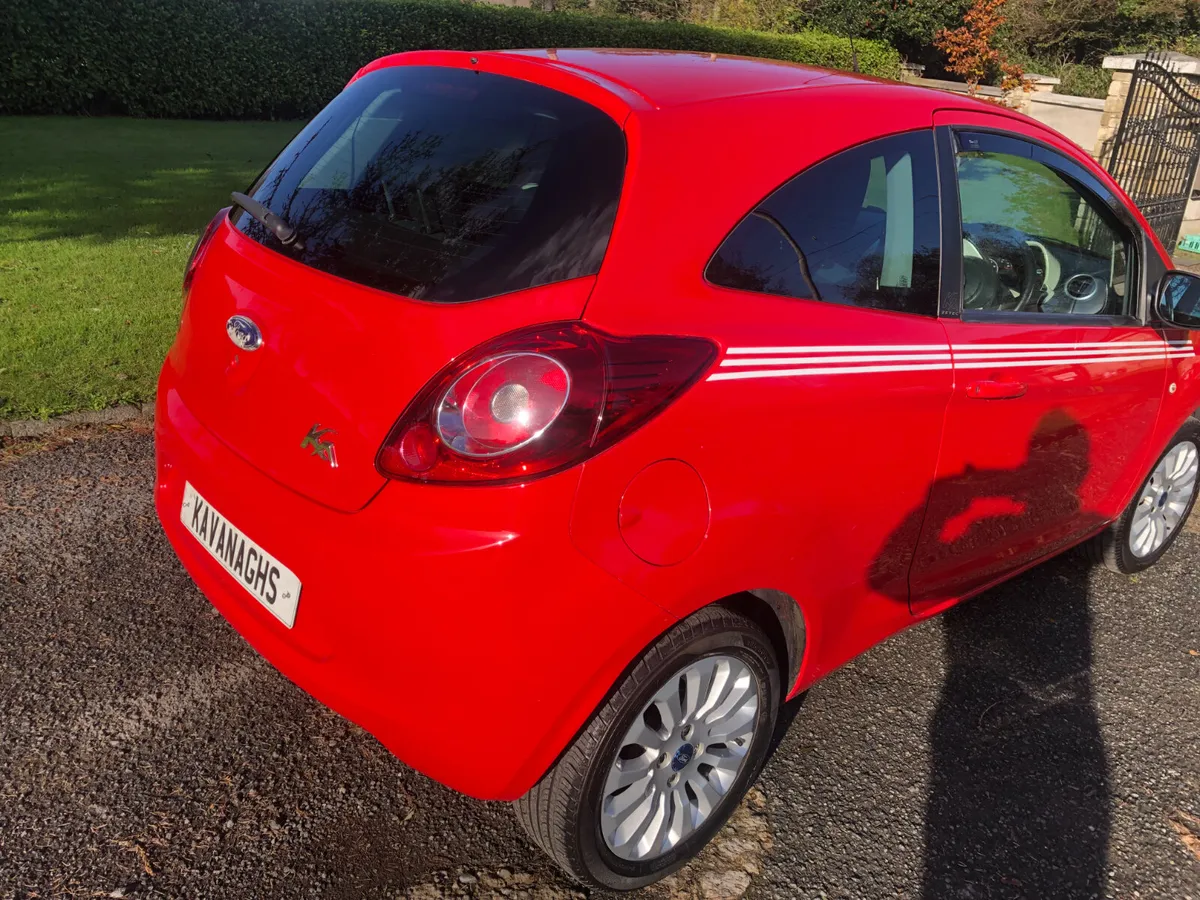 Ford KA+ 2014 ZETIC MODEL TOP OF THE RANGE - Image 4