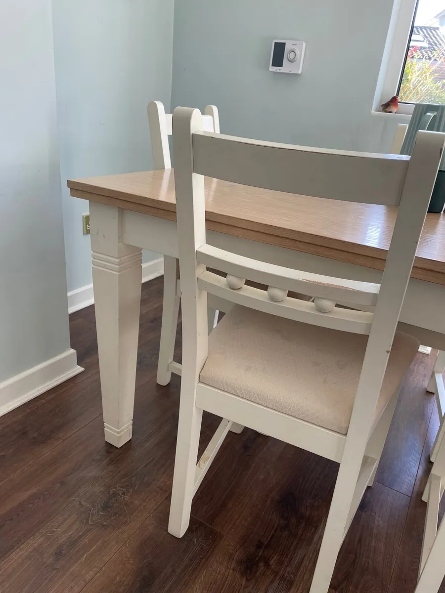 Dining table and chairs - Image 2