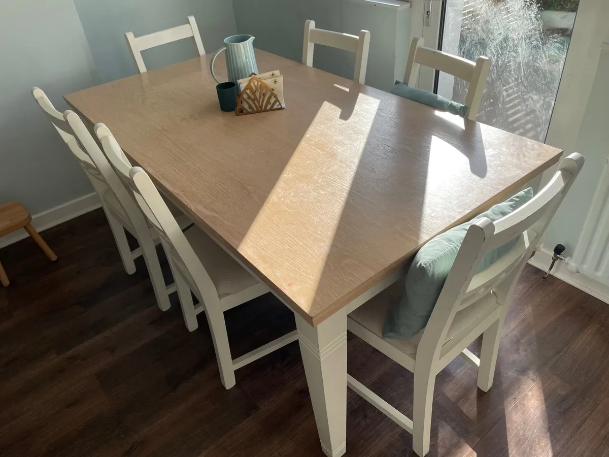 Dining table and chairs - Image 4