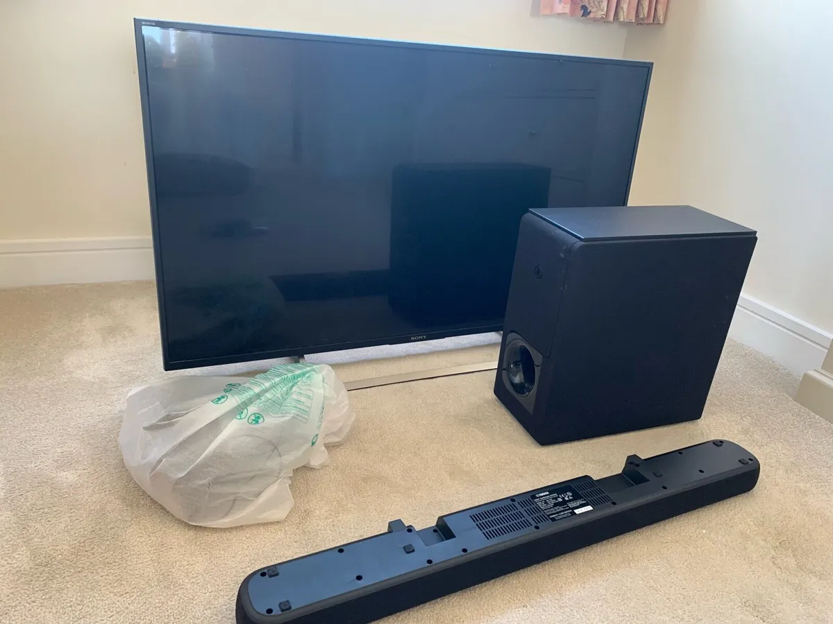 TV, sound bar & sub package (€400) - Image 1