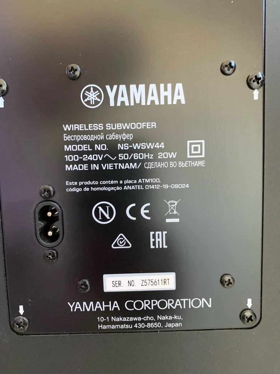 TV, sound bar & sub package (€400) - Image 3