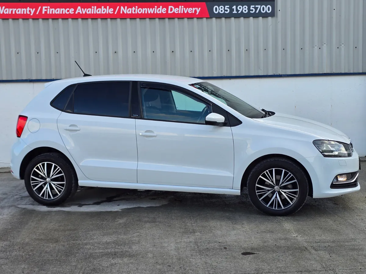 162 VW POLO 1.2  PETROL AUTO ALLSTAR - Image 4