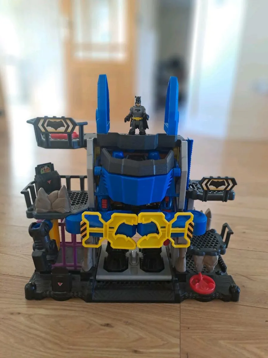 Imaginext DC Batman Cave - Image 3