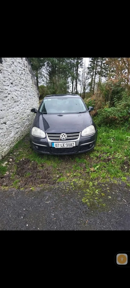 Volkswagen Jetta 2007 (minor repairs/ fixer upper) - Image 3