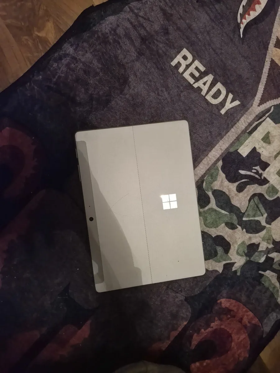 Surface go 3 2021 - Image 3