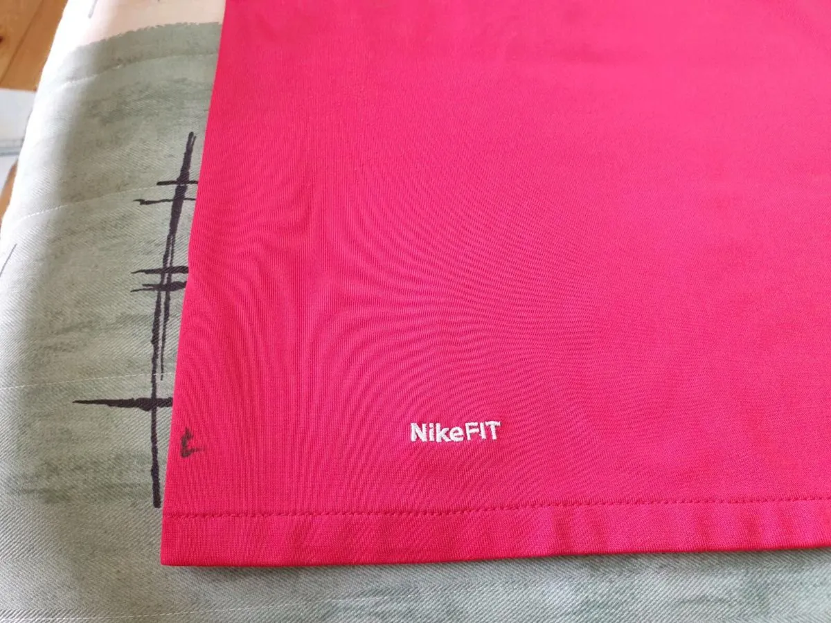 Manchester United Football Club Home Jersey 2009 - Image 4