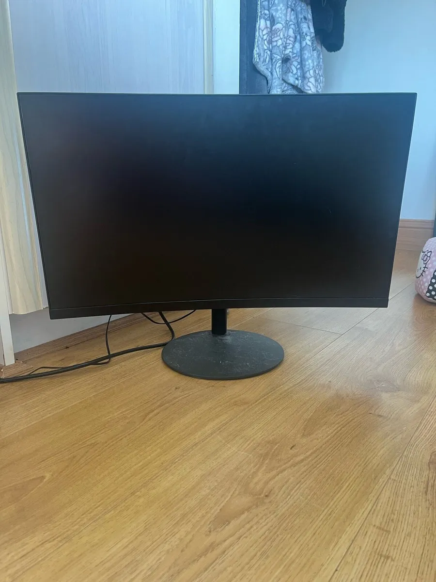 KOORUI 24” monitor - Image 1