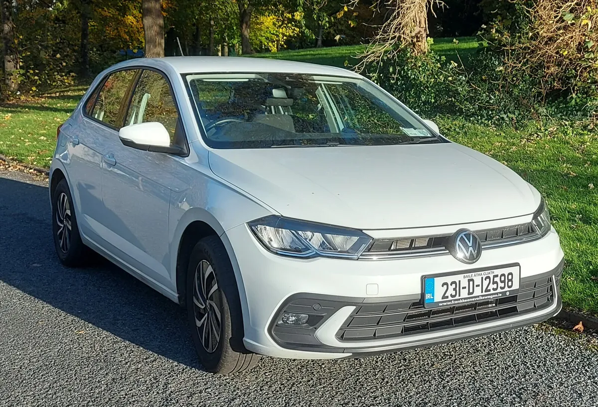 VW 231 Automatic - Image 1