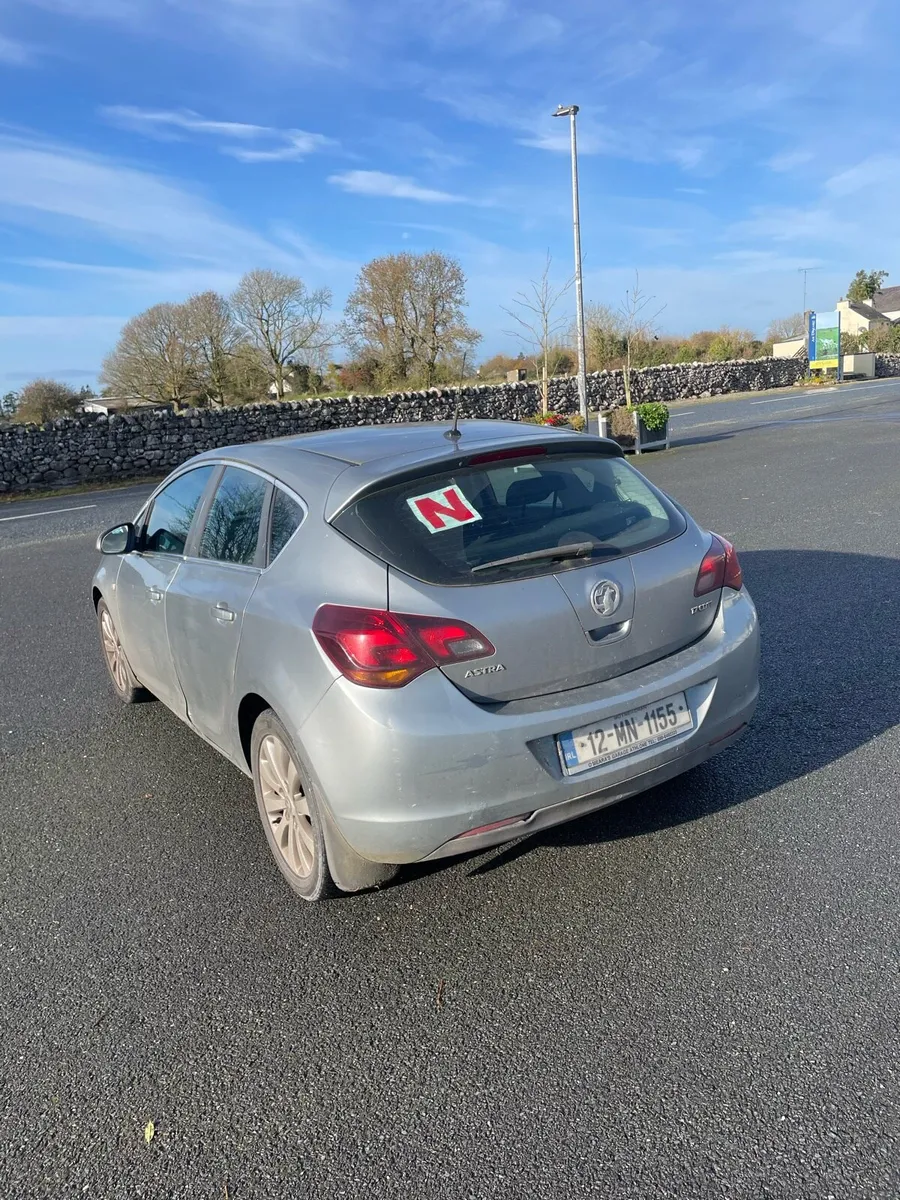 Vaxhaul Astra - Image 2