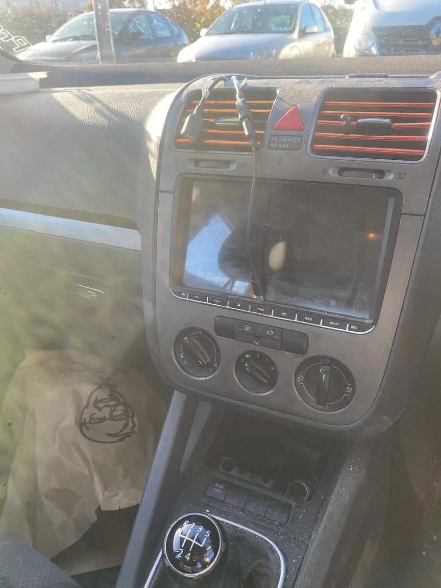 Volkswagen Golf 2007 - Image 2