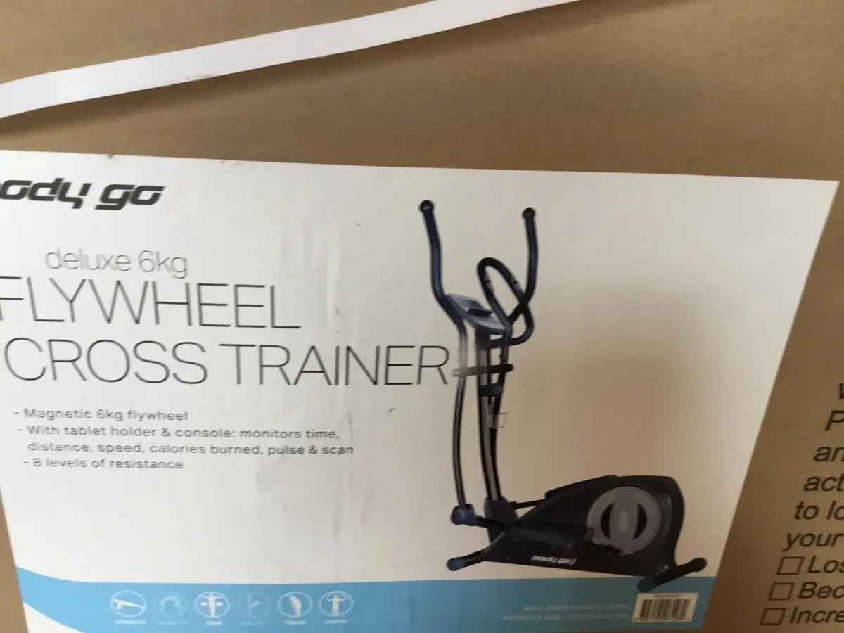 Cross trainer - Image 2