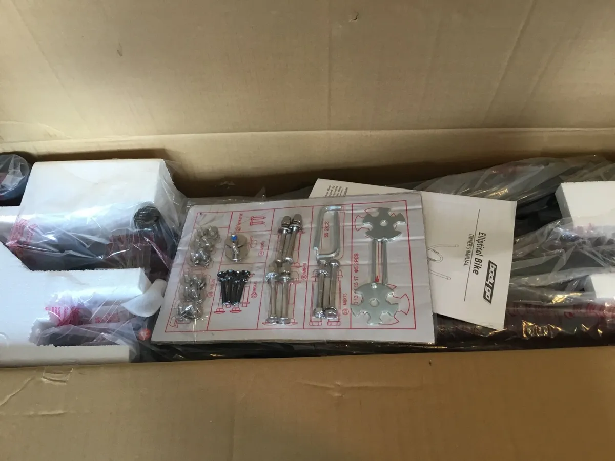 Cross trainer - Image 4