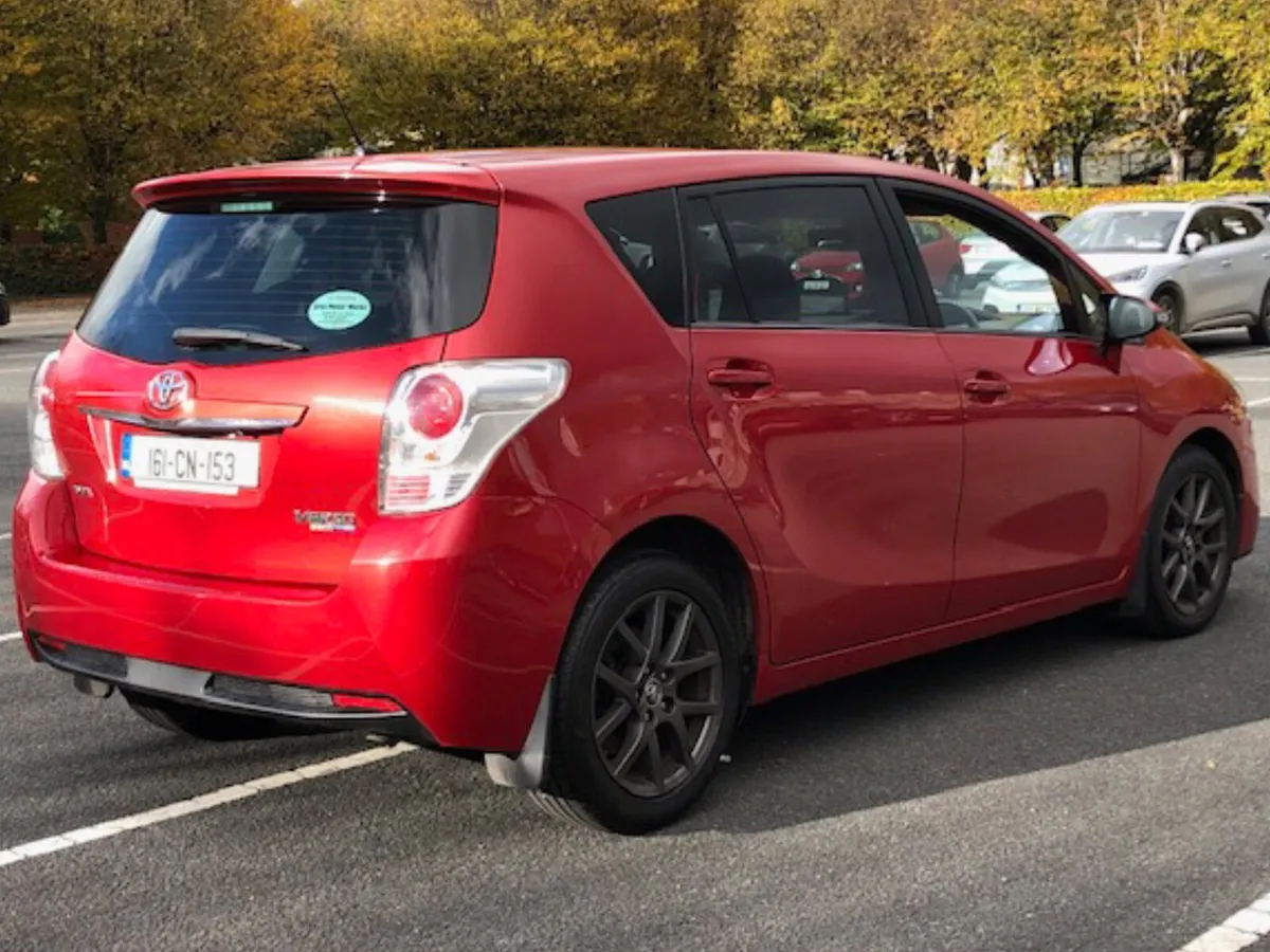 Toyota Verso SOL SKY VIEW 2016 7SEATS PRICE DROP - Image 4