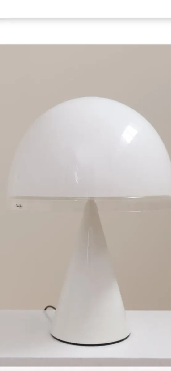 Mid century Guzzini lamp - Image 1