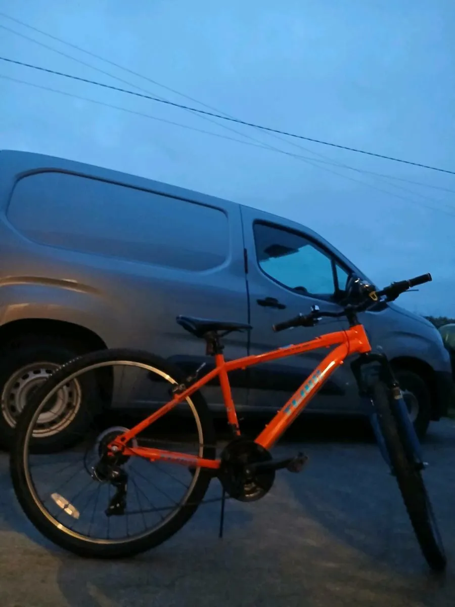 Orange bike 26 inch - Image 2