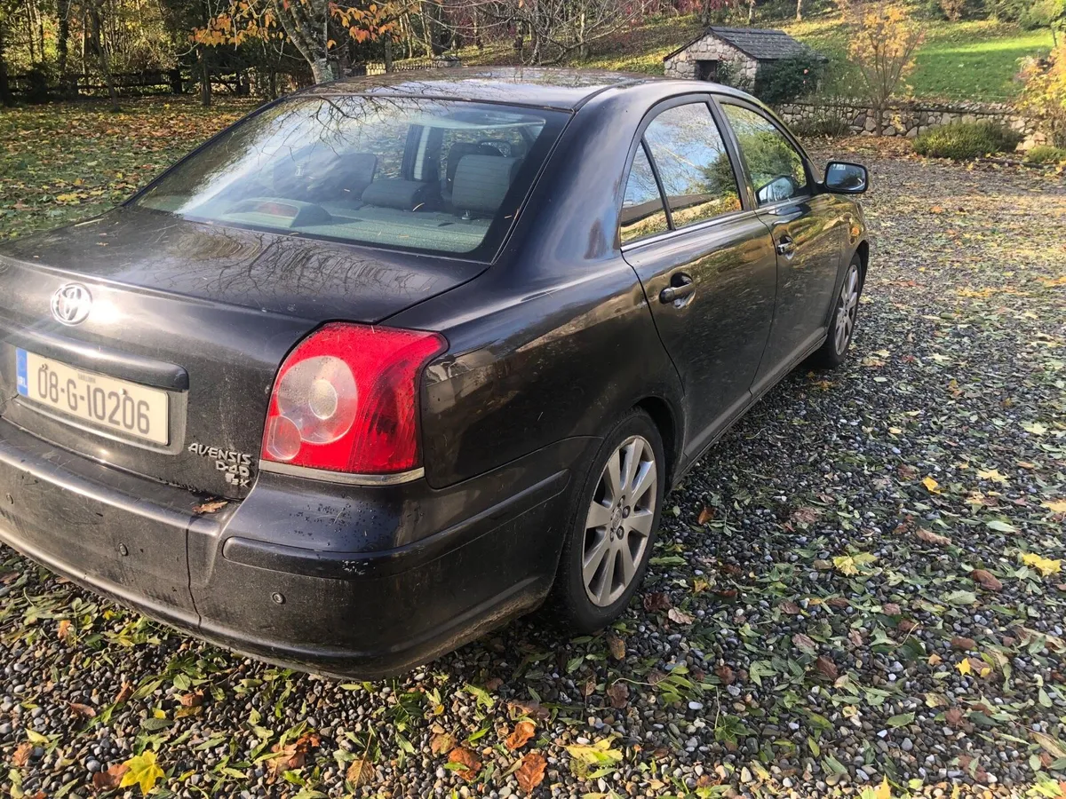 Toyota Avensis - Image 4