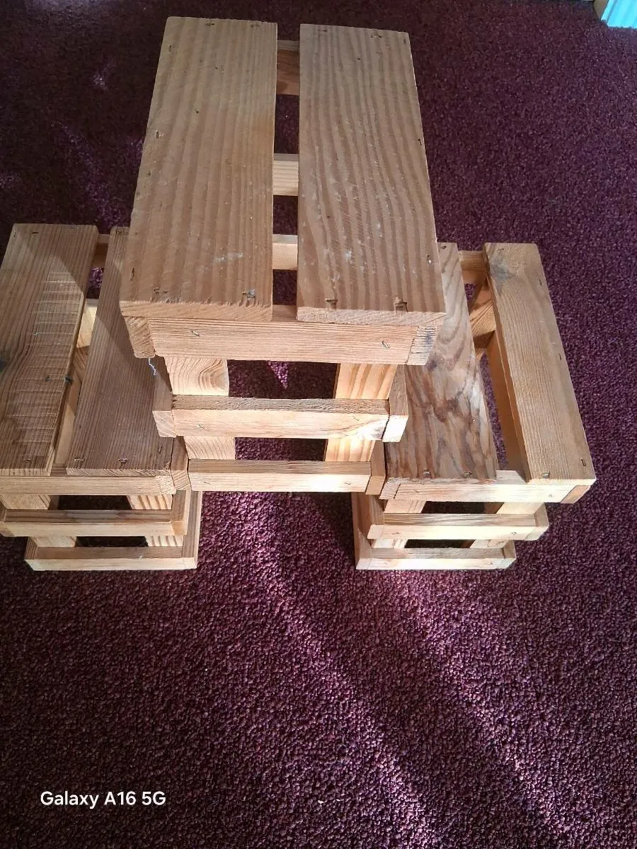 Flower pot stand - Image 2