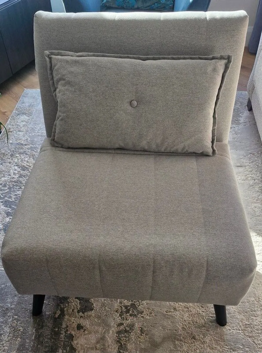 Armchair bed in perfect condition - last price reduction - Image 4
