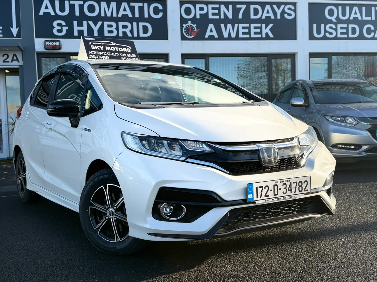 2017 Honda FIT 1.5 Hybrid automatic, Top  Specs - Image 1