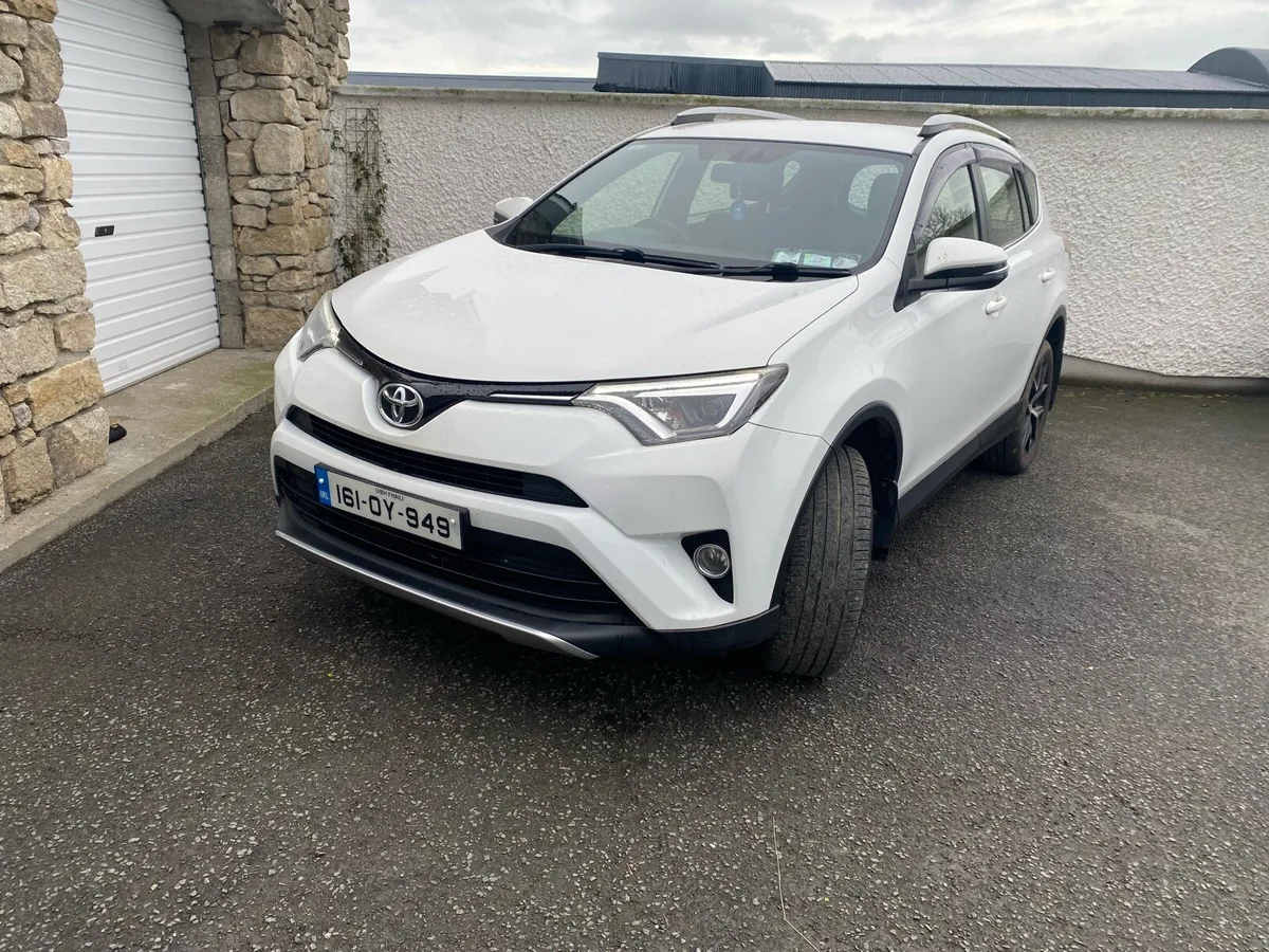Toyota Rav 4 - Image 1