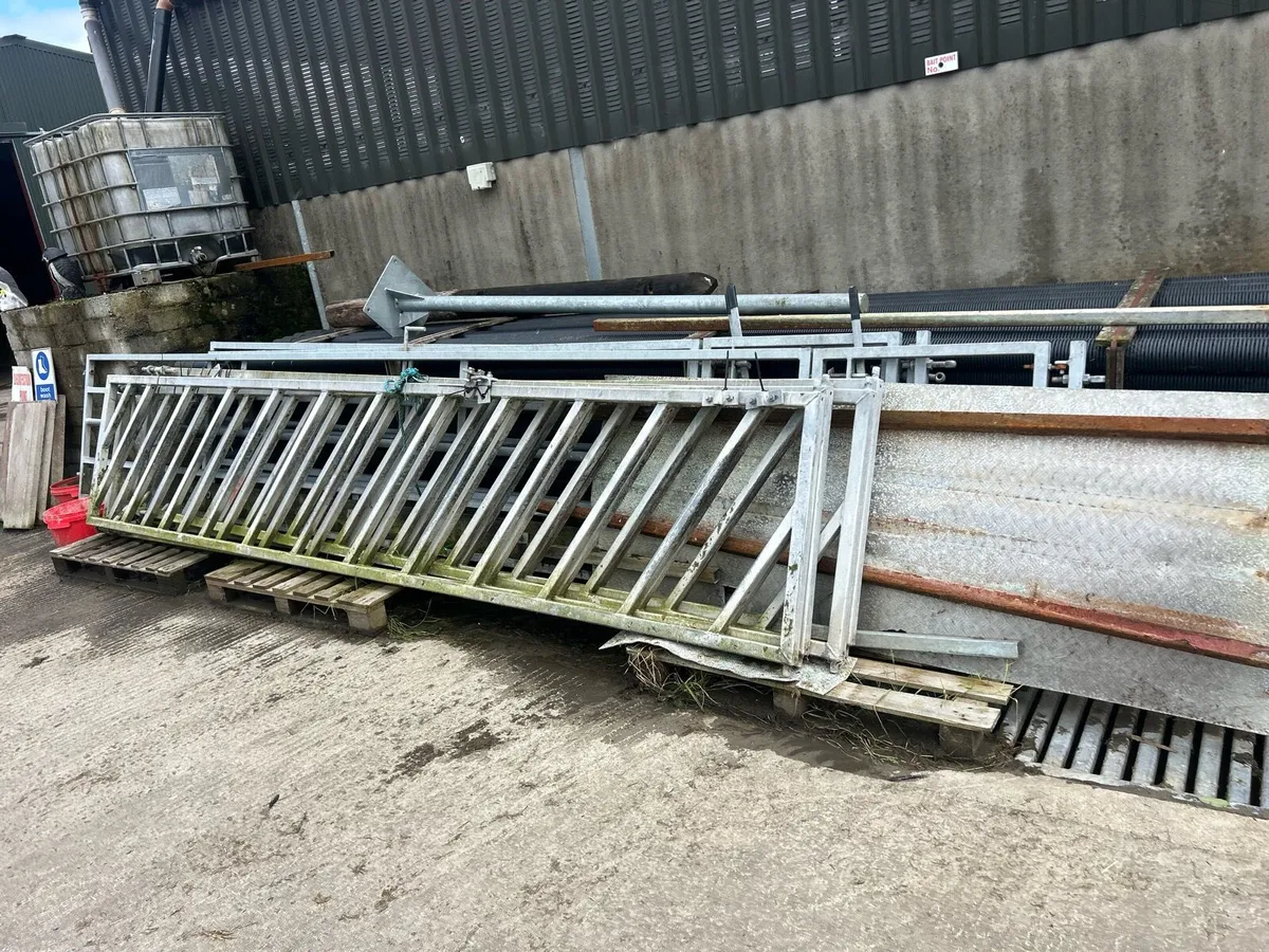 Cattle barriers - Image 2