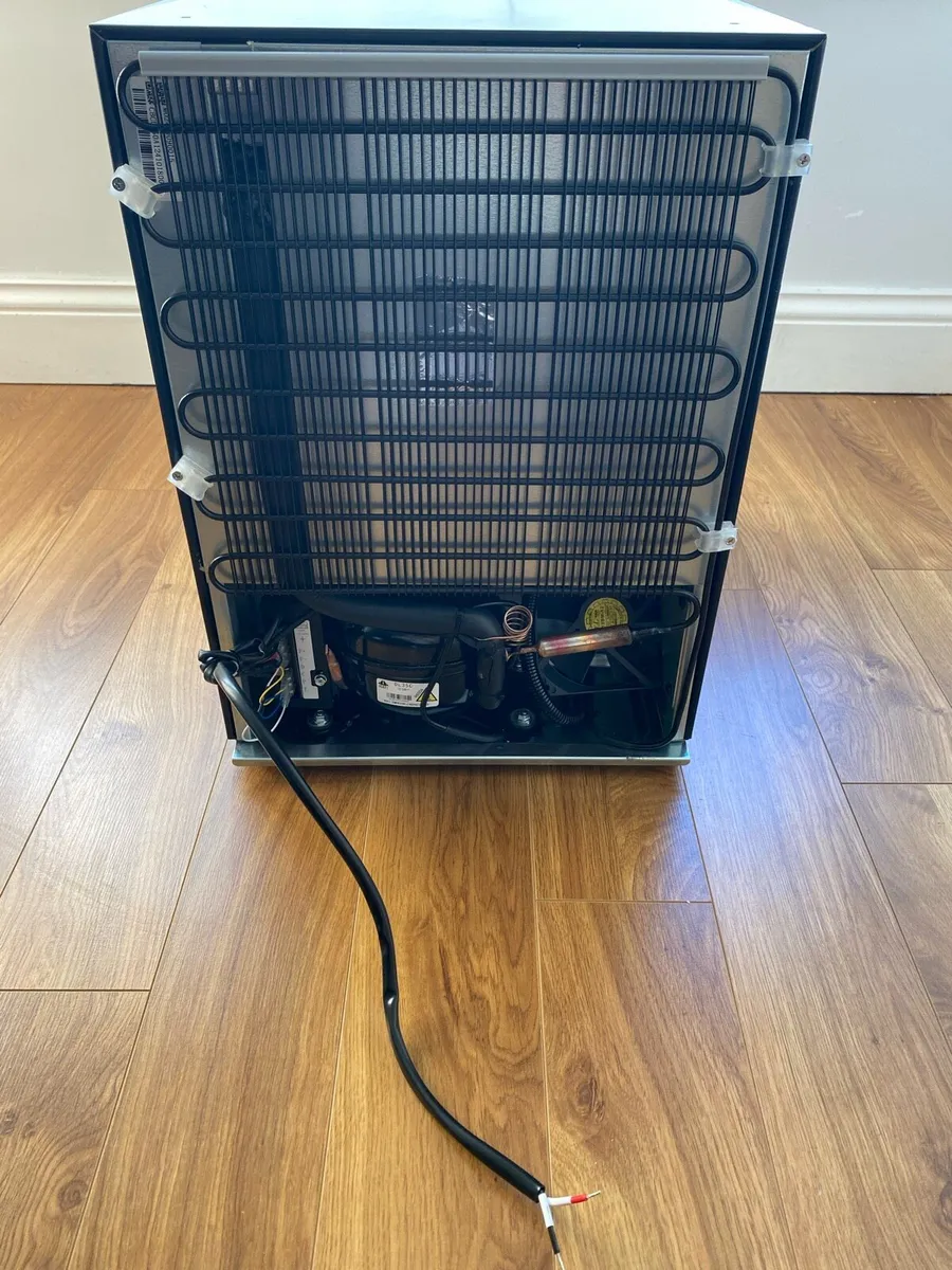 85L 12V Freucamp Fridge/Freezer - Image 4