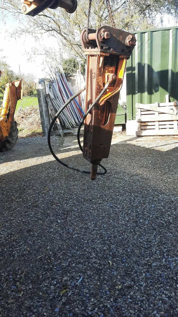 501 Monteburg breaker-- Perfect working- Dungarvan - Image 1