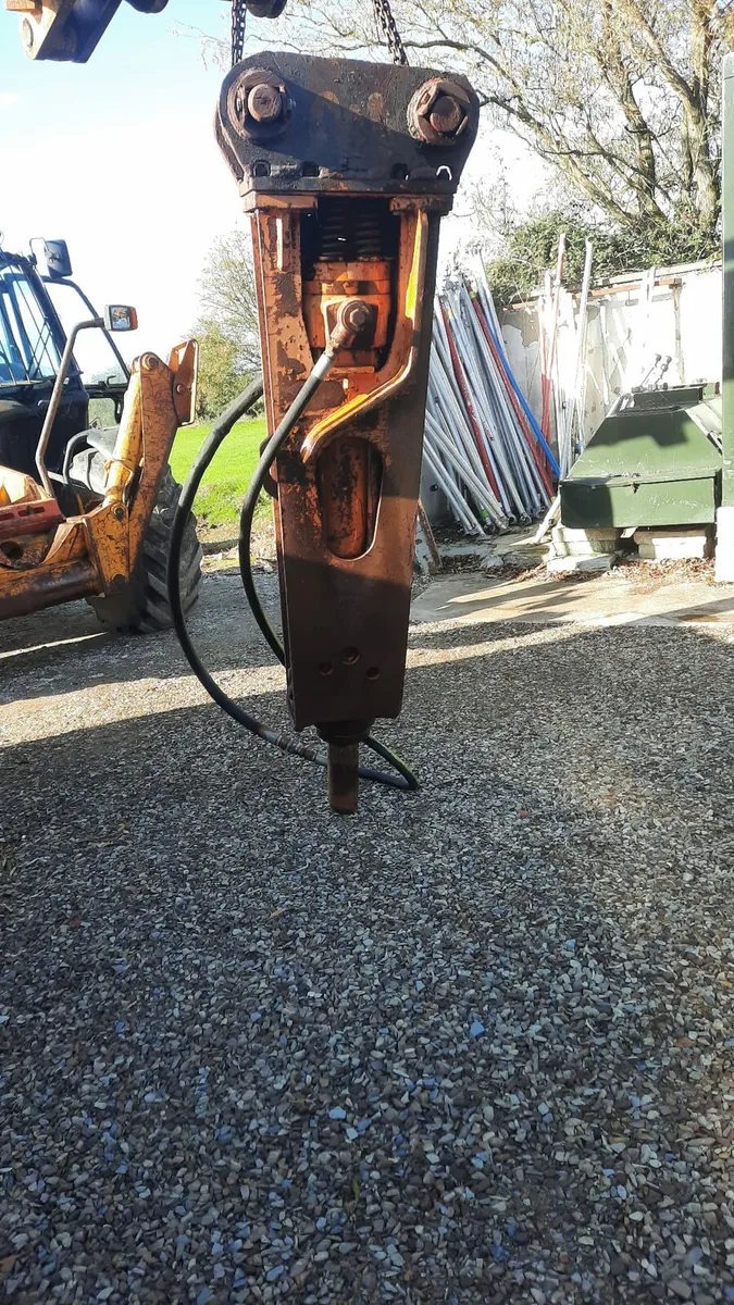 501 Monteburg breaker-- Perfect working- Dungarvan - Image 4