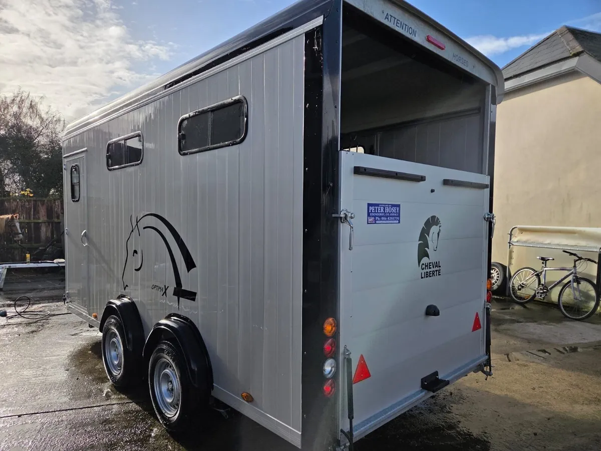 Horsebox - 4 Horse Trailer - Image 4