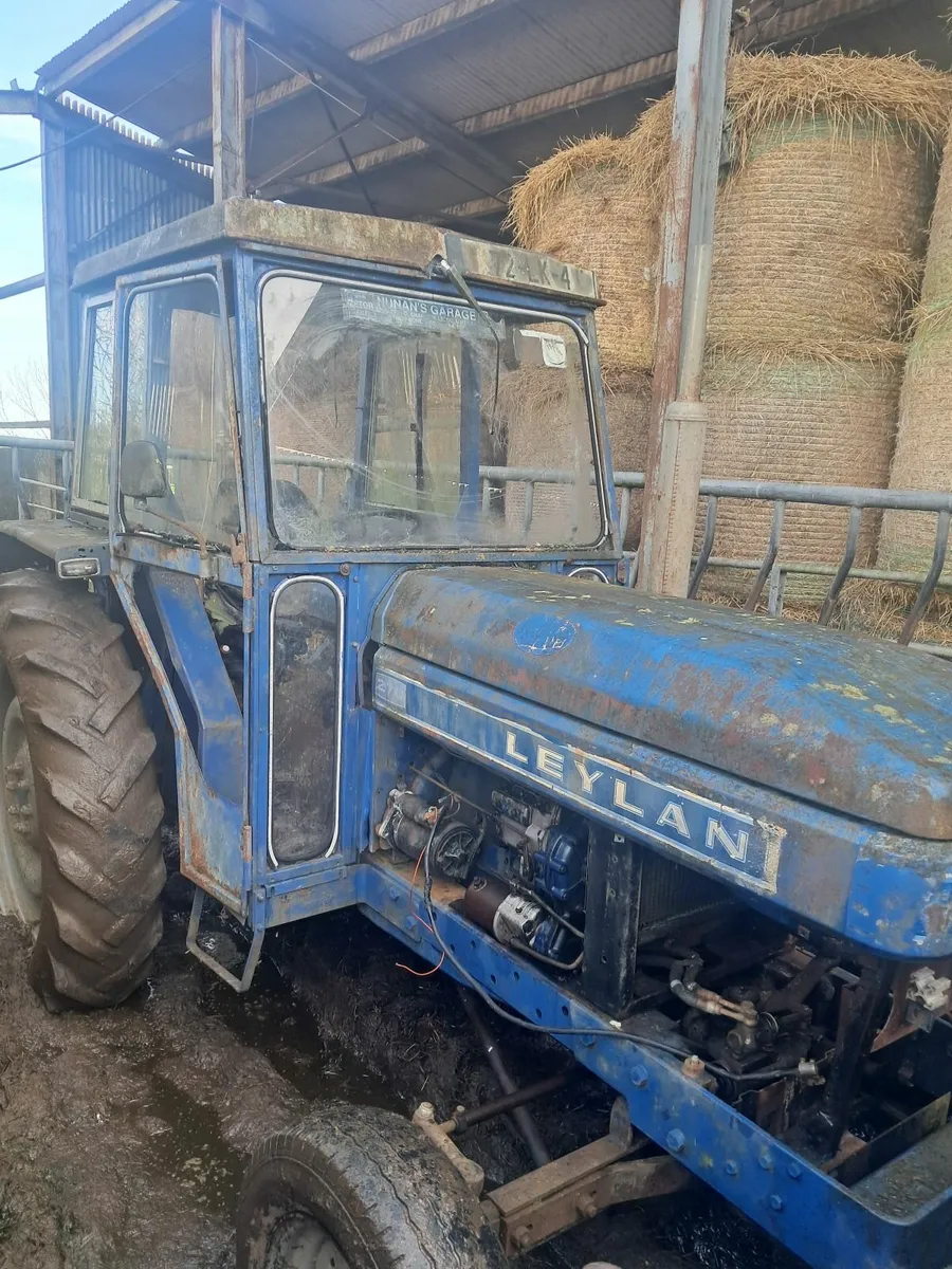 2  working leyland trators for sale - Image 4
