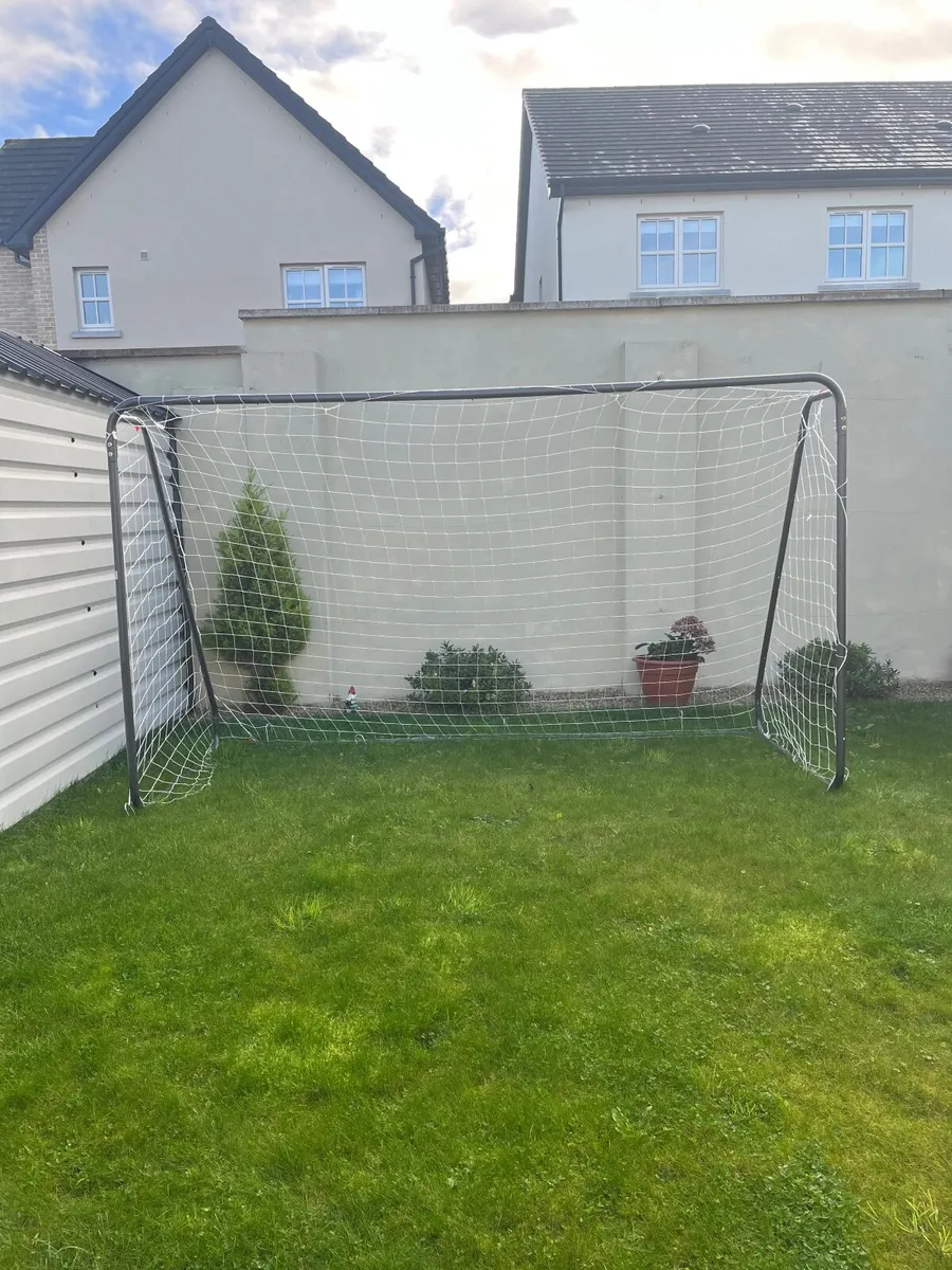 Kids soccer goals 3-10 yrs