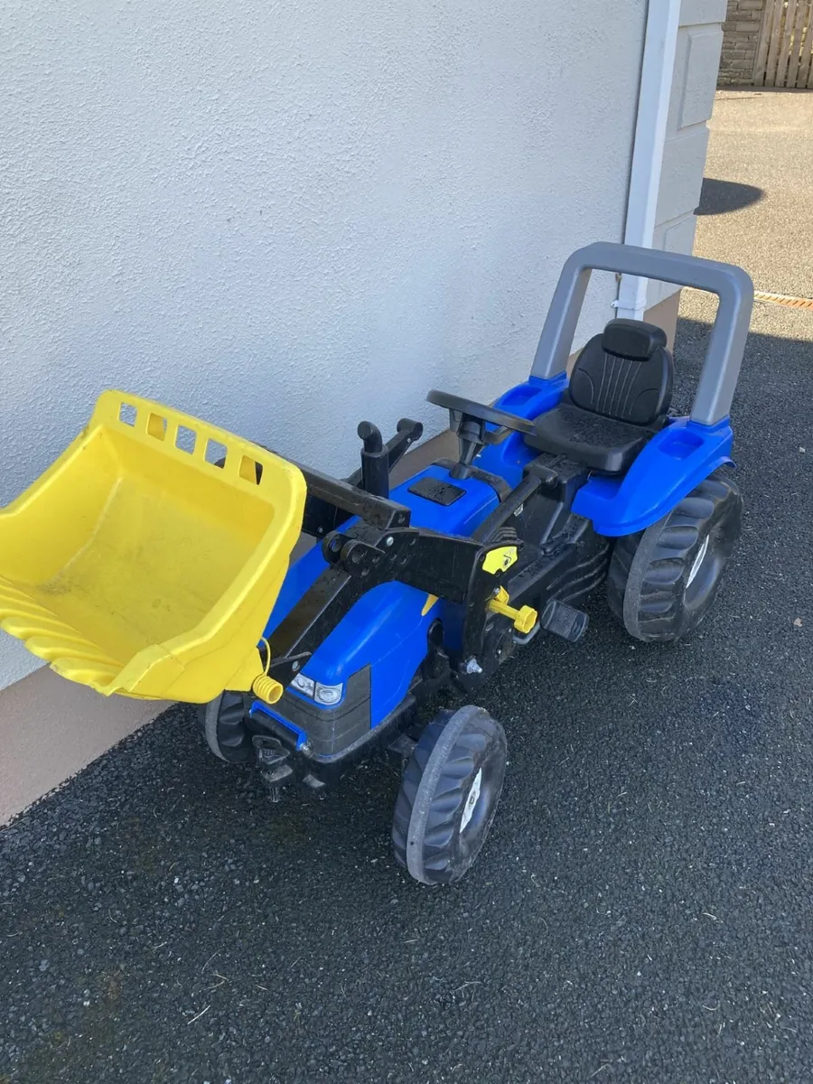 Toy tractors - Pedal New Holland and John Deere - Image 2
