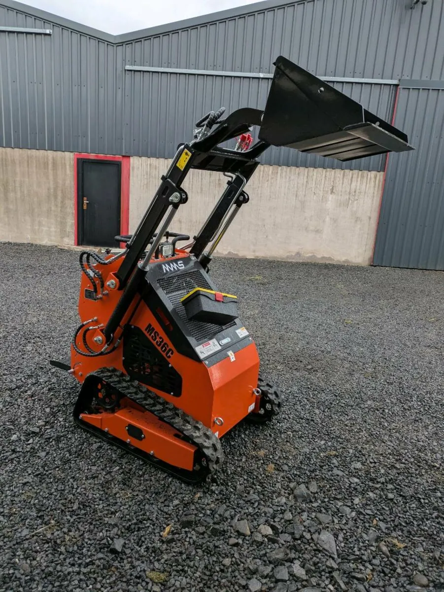 Skid steer loader - Image 1